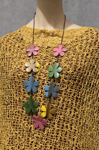 Pop Flower Wood Necklace IN 3 COLOURS