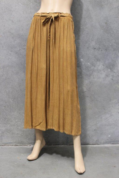 Crepe Cropped Belted Midi Pants